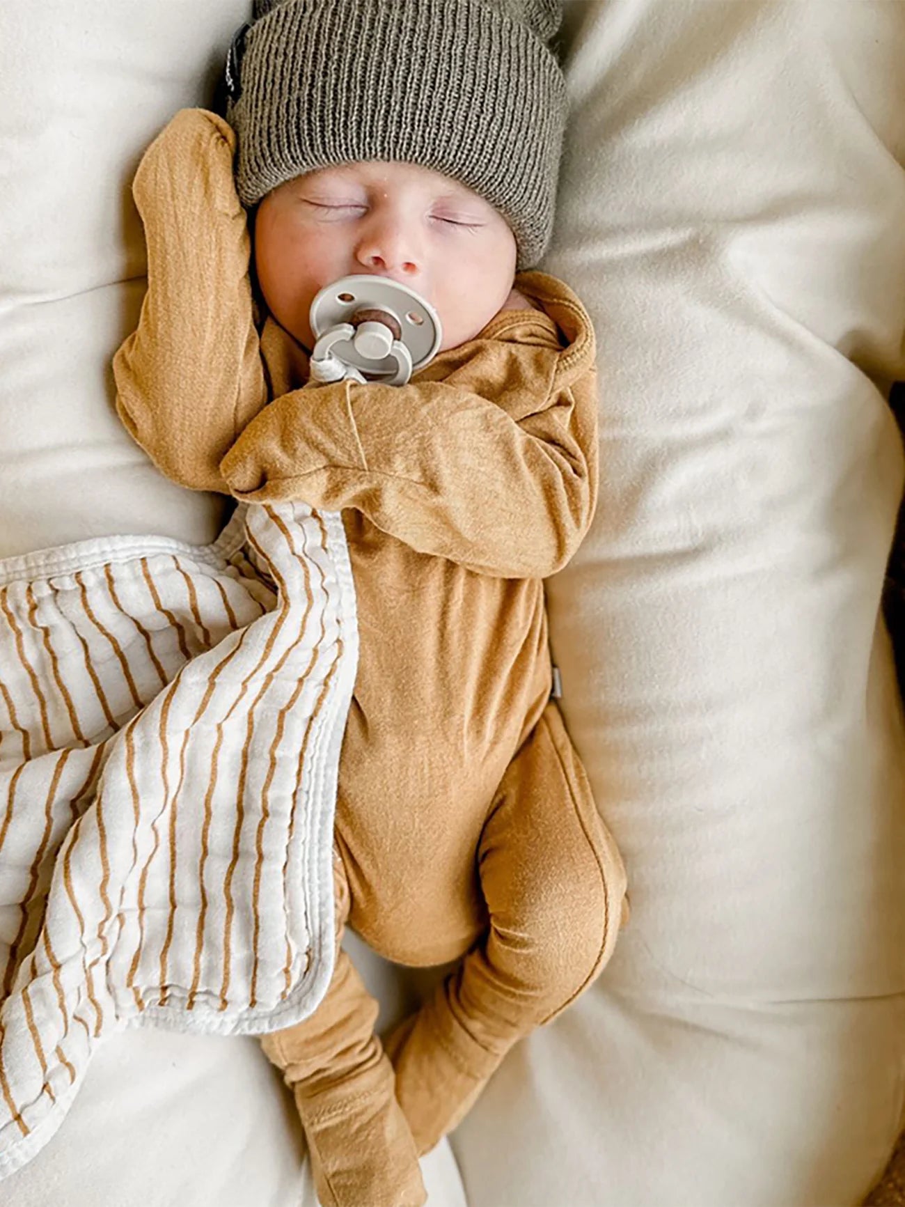 Dreamy Convertible Sleepsuit - Mustard