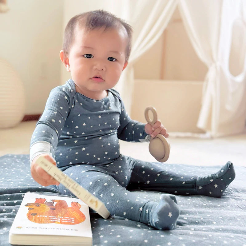Dreamy Convertible Sleepsuit - Stars