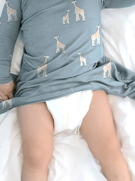Dreamy Convertible Sleepsuit - Giraffes