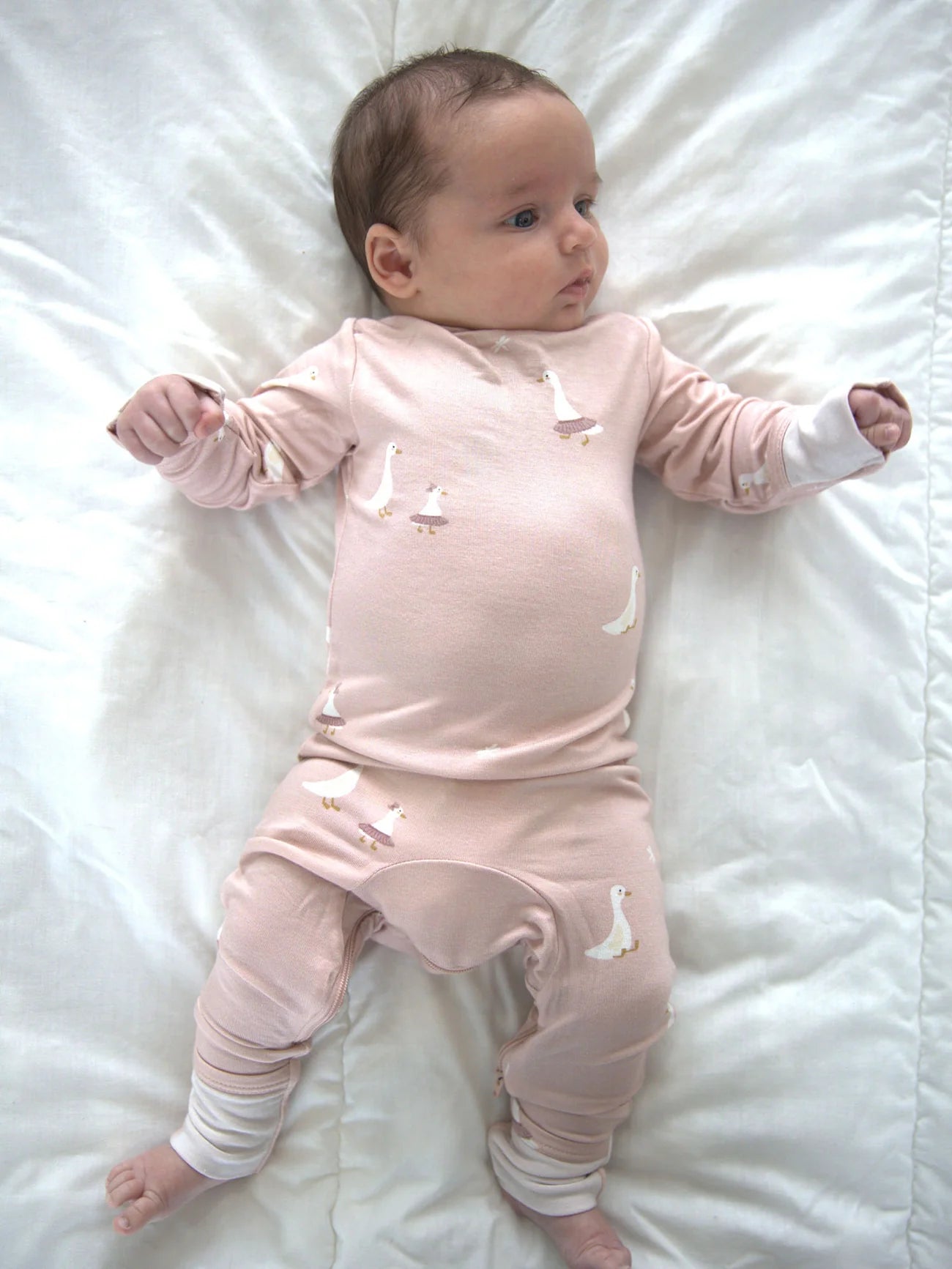Dreamy Convertible Sleepsuit - Swans